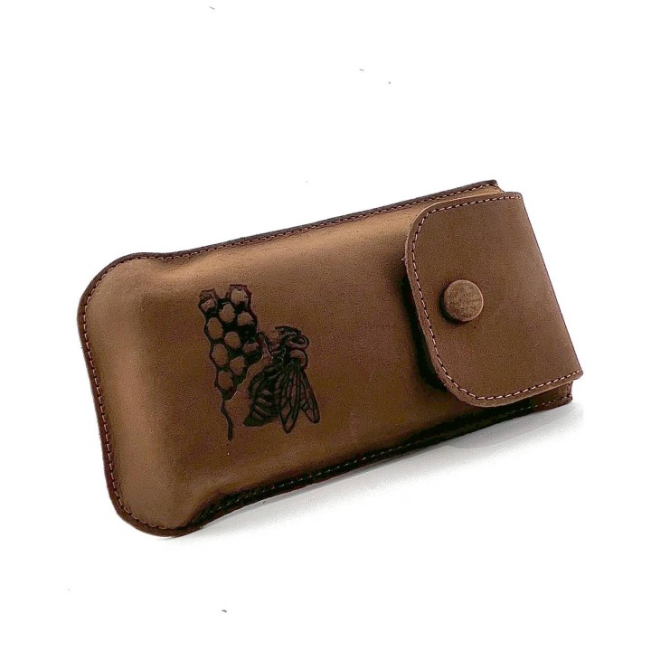 Etui na okulary skórzane z emblematem pszczoły - PS4